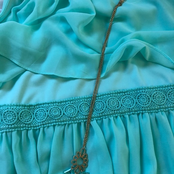 Dress - Picture 5 of 5